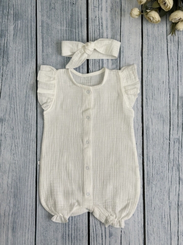 Купить оптом 341-МО. Песочник с повязкой для девочки из муслина, хлопок 100%, р 62,68,74,80 молочный в Красноярске